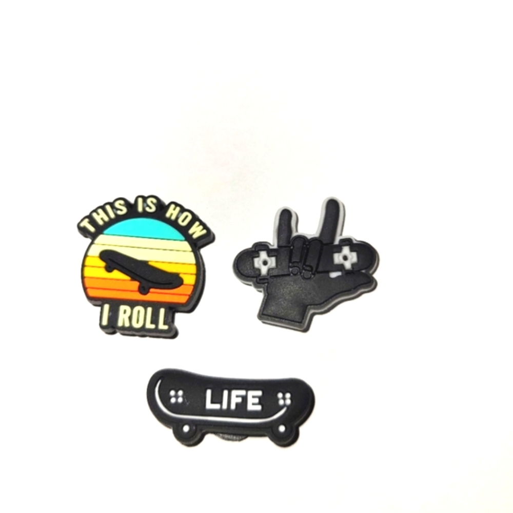 3 Skateboarding Jibbitz Charms